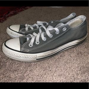 Grey converse